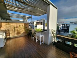 Sunrise Avenue (D28), Terrace #495990011